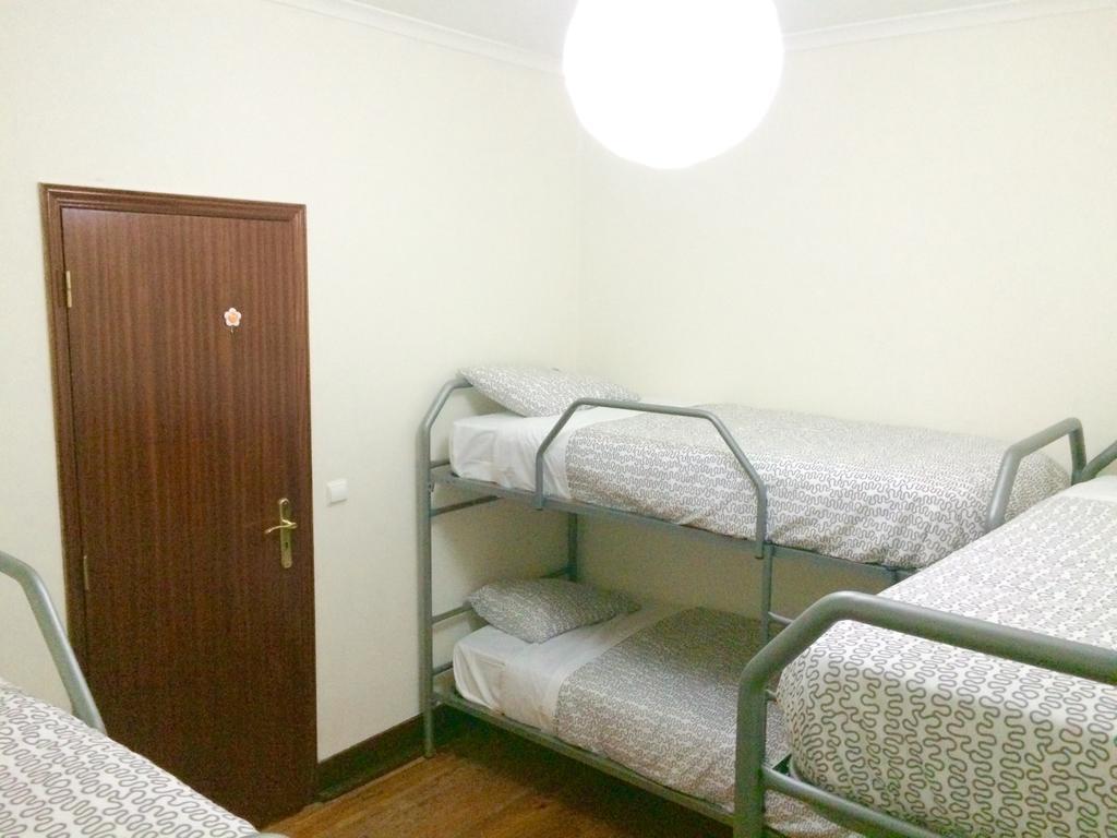 The Swallow Hostel Lisbon Room photo