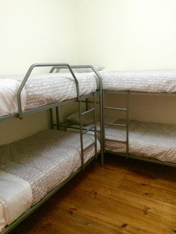 The Swallow Hostel Lisbon Room photo